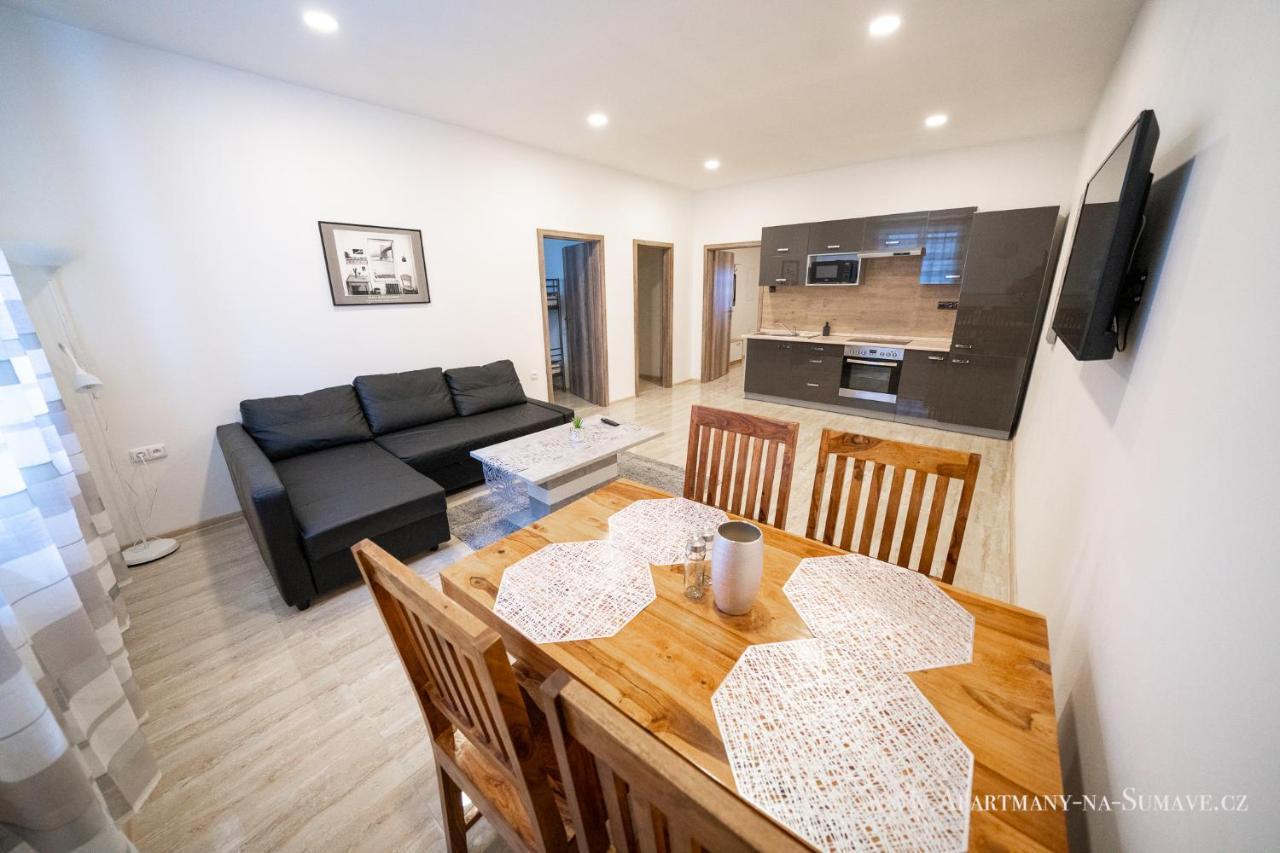 Apartmany Na Sumave 스타치 외부 사진