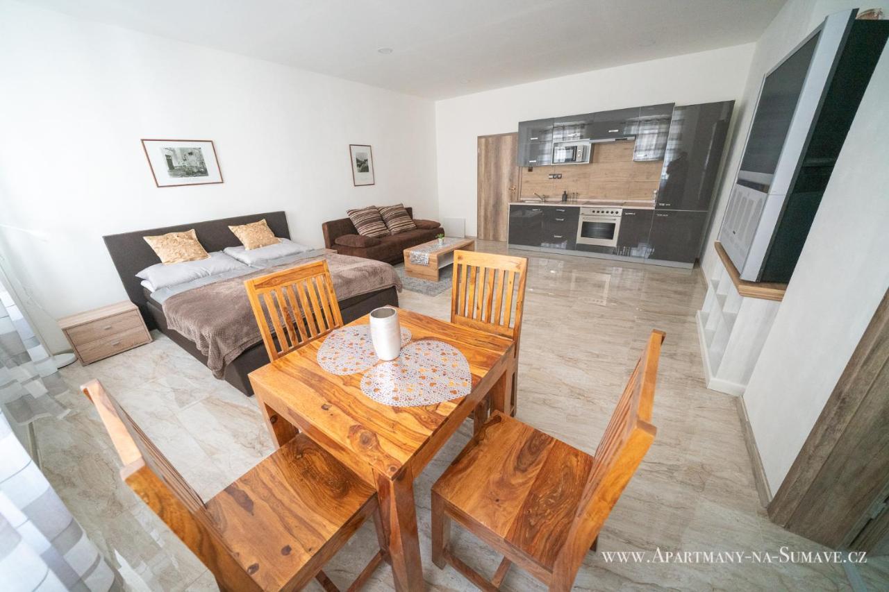 Apartmany Na Sumave 스타치 외부 사진