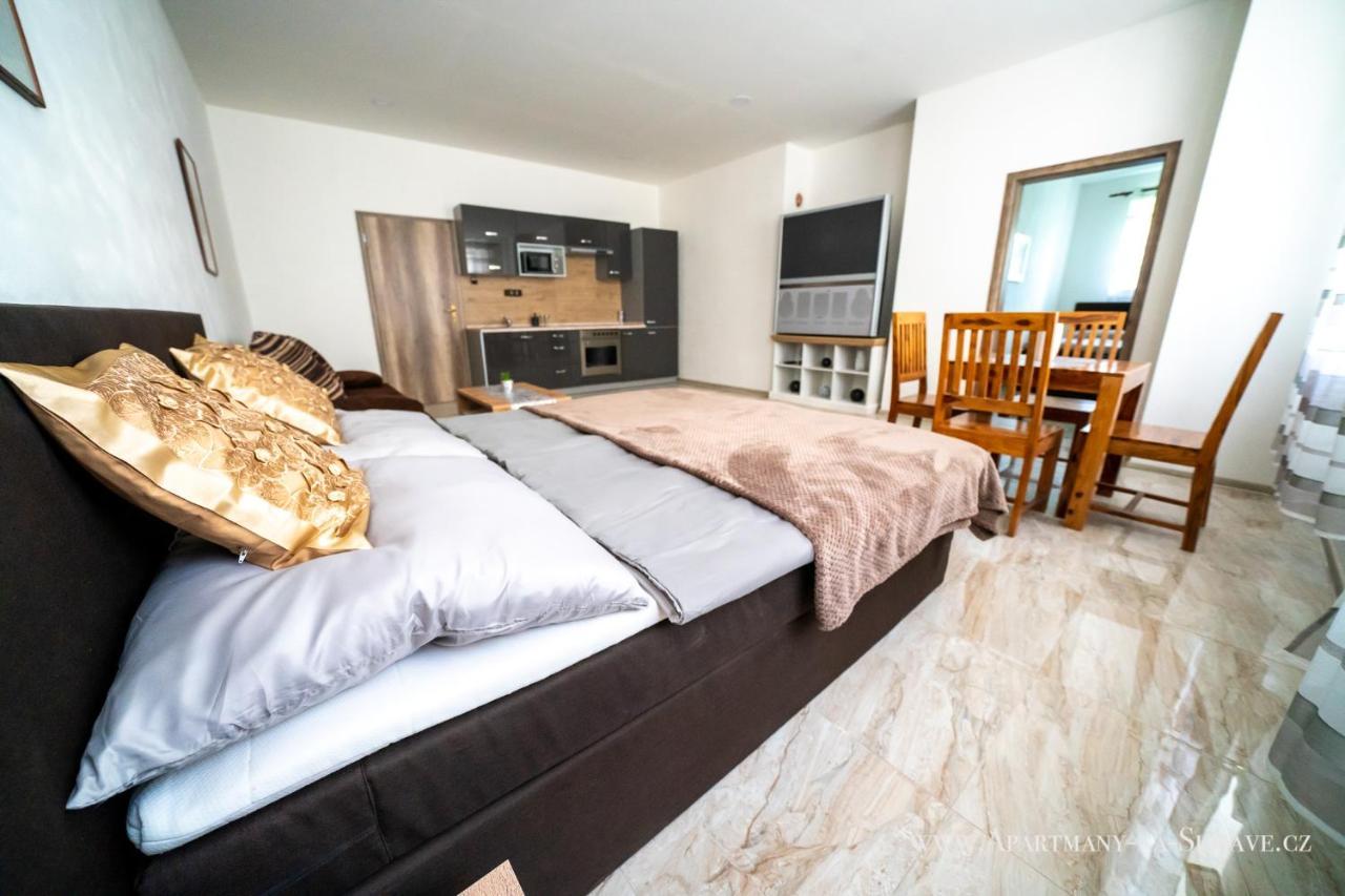 Apartmany Na Sumave 스타치 외부 사진