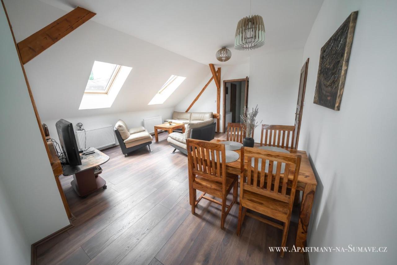 Apartmany Na Sumave 스타치 외부 사진